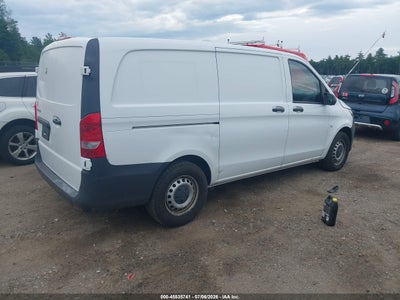 MERCEDES-BENZ METRIS