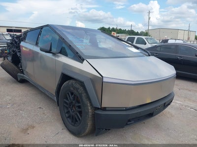 2025 Tesla Cybertruck