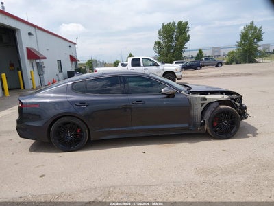 KIA STINGER