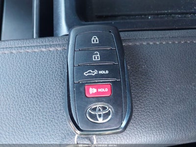 TOYOTA TUNDRA