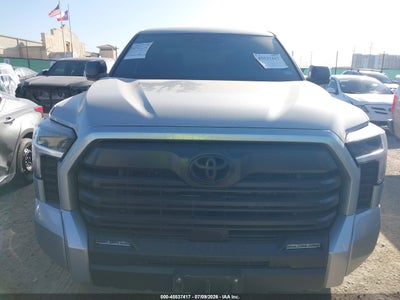 TOYOTA TUNDRA