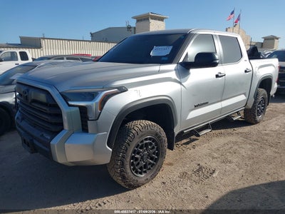 TOYOTA TUNDRA