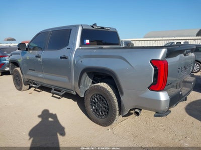 TOYOTA TUNDRA