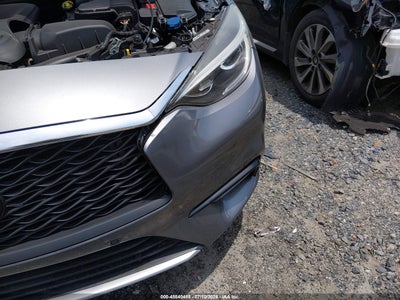2017 INFINITI QX30 6