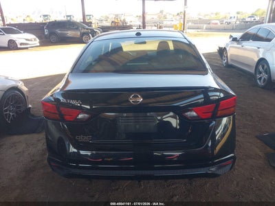 2019 NISSAN ALTIMA 16