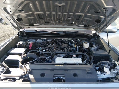 TOYOTA TACOMA