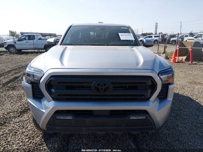 TOYOTA TACOMA