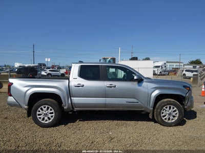 TOYOTA TACOMA