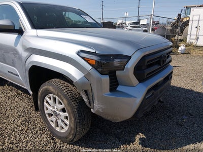 TOYOTA TACOMA
