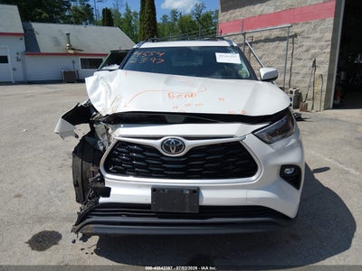 TOYOTA HIGHLANDER