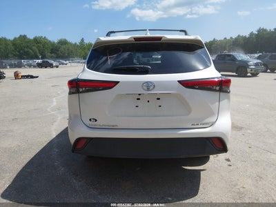 TOYOTA HIGHLANDER
