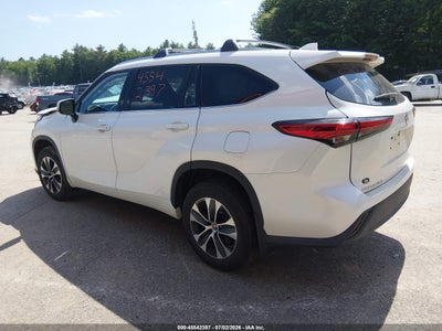 TOYOTA HIGHLANDER