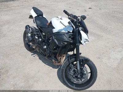2026 Kawasaki Zr900