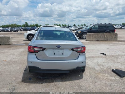 SUBARU LEGACY