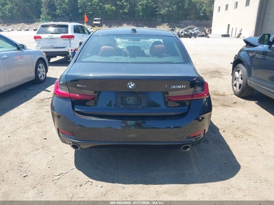 BMW 330I
