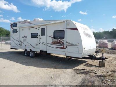 2010 Keystone Laredo