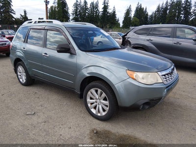 JF2SHAHC1DH402432 SUBARU FORESTER Photo 1