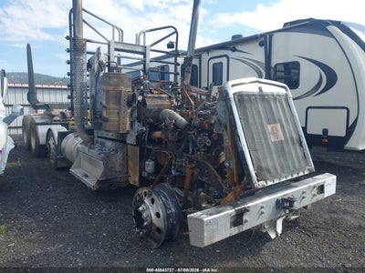 2023 Kenworth W900
