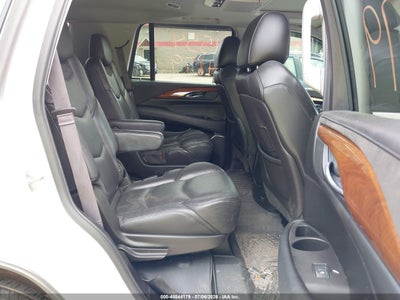 CADILLAC ESCALADE
