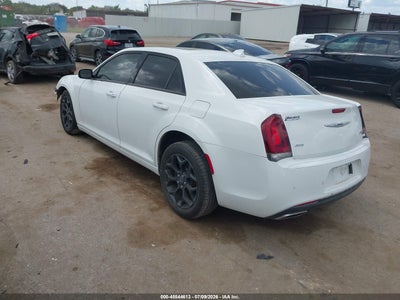 CHRYSLER 300