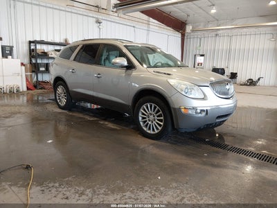 5GAER23758J123946 BUICK ENCLAVE Photo 1