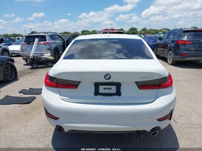 BMW 330I