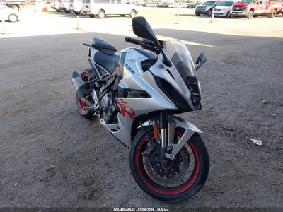 2024 Suzuki Gsx800