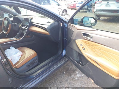 TOYOTA AVALON