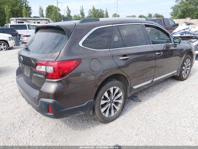 SUBARU OUTBACK