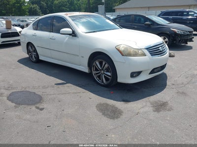 2008 Infiniti M35