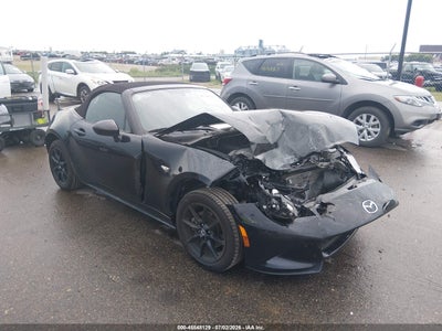 2017 Mazda MX-5 Miata Sport