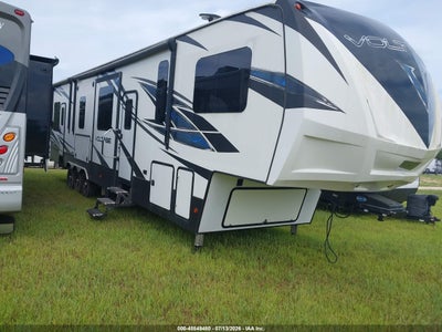 2019 Dutchmen 45FT Voltage M3805