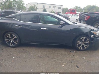 NISSAN MAXIMA