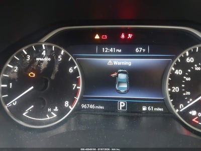 NISSAN MAXIMA