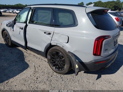 KIA TELLURIDE