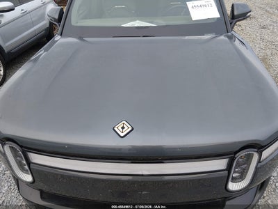 RIVIAN R1T