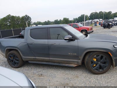 RIVIAN R1T