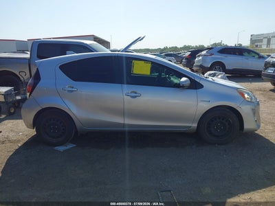 TOYOTA PRIUS C