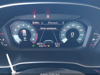 AUDI Q3