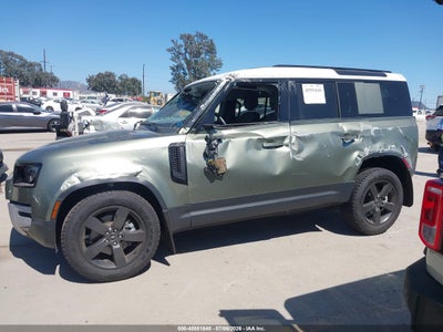 LAND ROVER DEFENDER