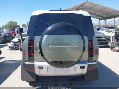 LAND ROVER DEFENDER