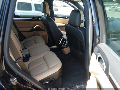 PORSCHE CAYENNE