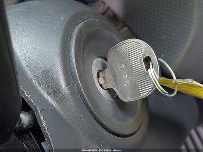 2016 ISUZU NPR HD GAS REG 10