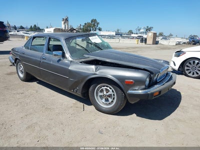 1985 Jaguar Xj6