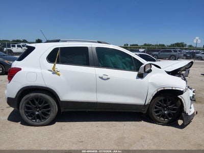 CHEVROLET TRAX