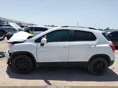 CHEVROLET TRAX