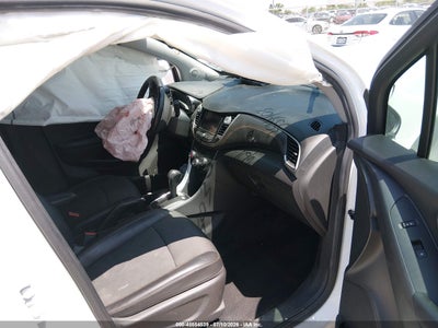 CHEVROLET TRAX
