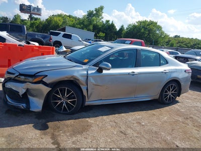TOYOTA CAMRY HYBRID