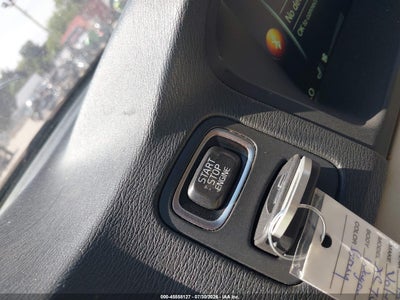 2015 VOLVO XC70 11