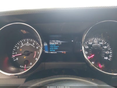 FORD MUSTANG
